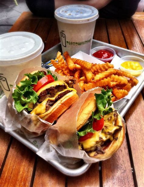 The 25+ best Shake shack locations ideas on Pinterest | Shake shack nyc ...