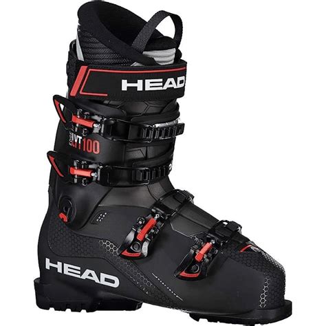 The Best Ski Boots for Wide Feet When Hitting the Slopes