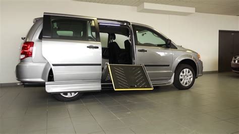 5 Ramp Options for a Wheelchair Van | Silver Cross Automotive - YouTube