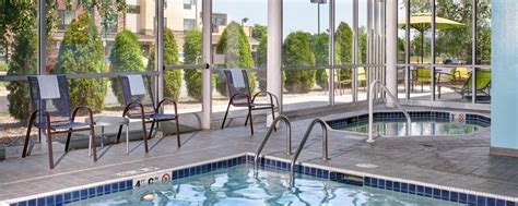 Hotels in Saginaw, Michigan | SpringHill Suites Saginaw