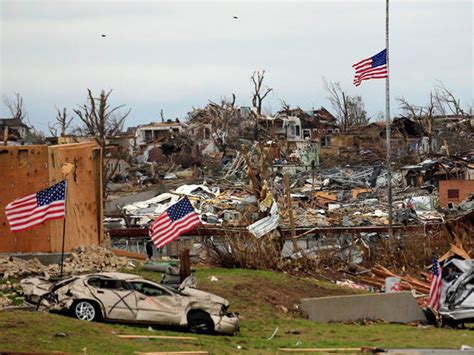 Joplin tornado aftermath - Photo 1 - CBS News