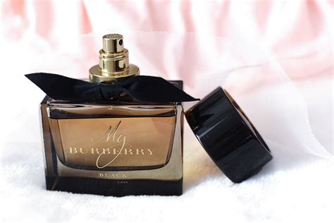 Burberry 'My Burberry Black' Perfume review | Nina's Style Blog