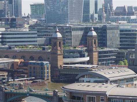 Premium Photo | City of london skyline