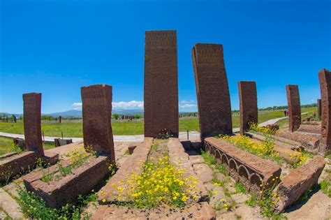 Premium Photo | The history of Ahlat Selcuk Cemetery dates back 1000 years