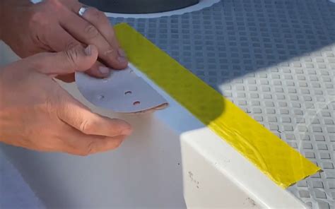 How to repair gel coat - video guide - Yachting Monthly