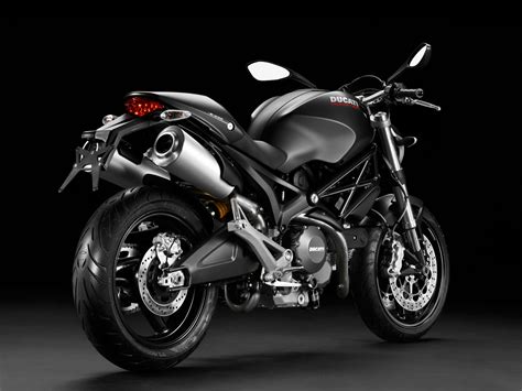 2012 Ducati Monster 696 Review