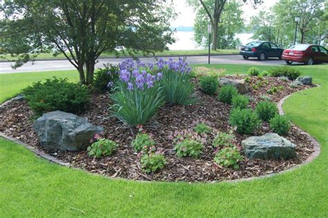 Farmhouse Landscaping, Landscaping With Rocks, Front Yard Landscaping ...