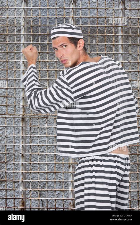 Prison uniform hi-res stock photography and images - Alamy