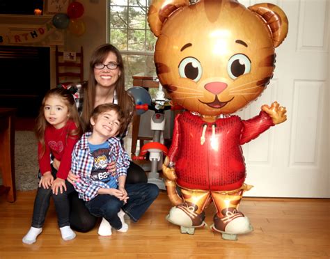 Daniel Tiger Birthday Party Ideas! - Brownie Bites Blog