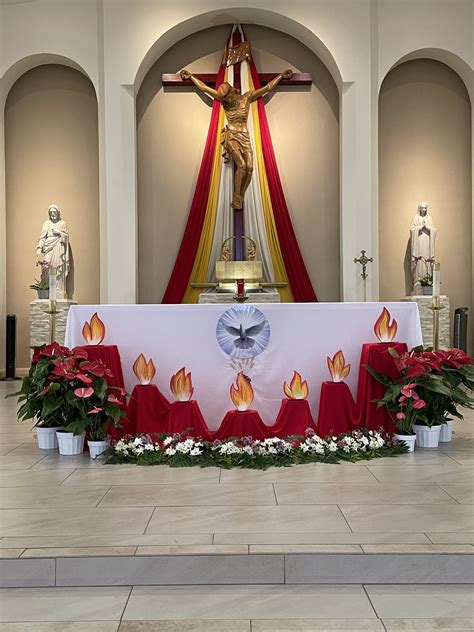 Pin de Nhung en Christmas ideas | Decoraciones del altar de la iglesia, Adornos para la iglesia ...