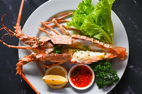 > Buy Rock Lobster Online in Singapore – Seaco Online