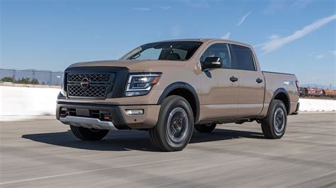 Nissan Titan vs. Nissan Titan XD: Which is the Better Buy?