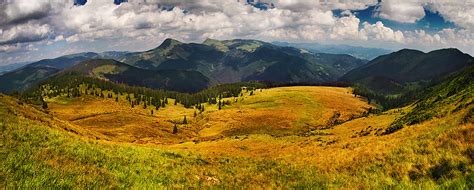 Adrian Petrisor - Photography: Maramures Mountains Panorama