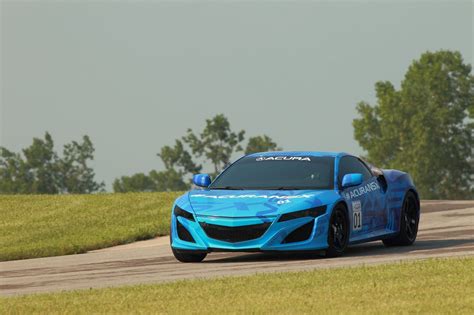 2015 Acura NSX Prototype Takes to the Track | Edmunds