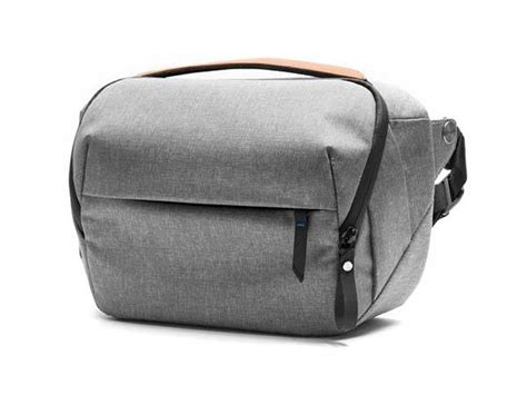 Peak Design Everyday 5L Sling Bag | Gadgetsin