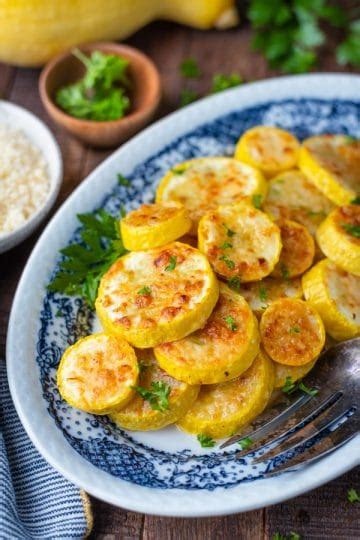 Roasted Yellow Squash {3 Ingredients!} - The Seasoned Mom