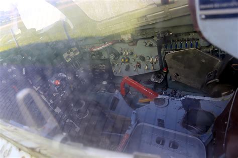 Suchoy Su-20 cockpit - Travels with LPSPhoto