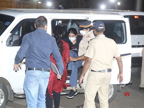 Actress Rhea Chakraborty Post Her Medical Check Up After Her Arrest In ...