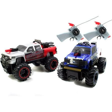 Jada Toys Battle Machines Radio-Controlled Laser Tag Trucks, Set of 2 (Blue/White & Silver/Red ...