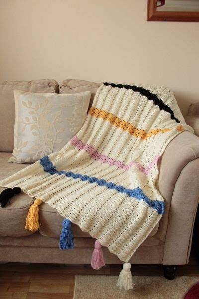 Easy Chevron Puff Stitch Crochet Blanket Pattern - Blue Star Crochet