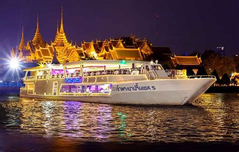 Dinner Cruise On The Chao Phraya Princess With Live Music Overview ...