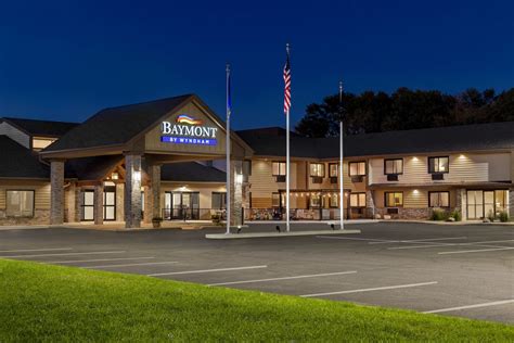 Baymont by Wyndham Owatonna | Owatonna, MN Hotels