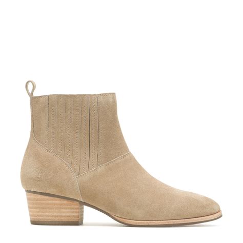 Hush Puppies Sierra Chelsea Boot | DSW Canada