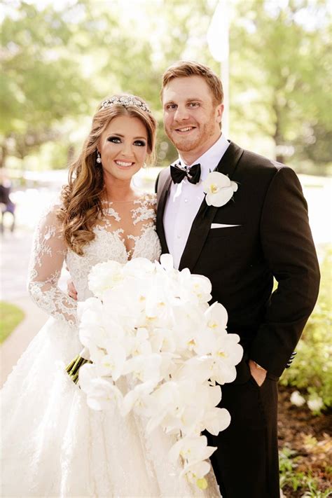 Collins Tuohy’s Wedding Seems Taken Straight Out of a Fairy Tale – Roomatic