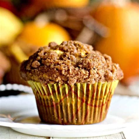 Homemade Creamy Pumpkin Muffins Recipe-Homemade Food Junkie