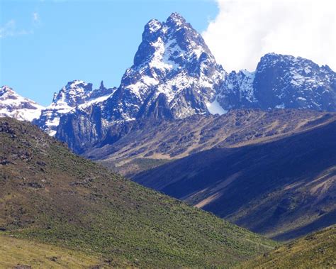 Mount Kenya – Ecotrail Aventures