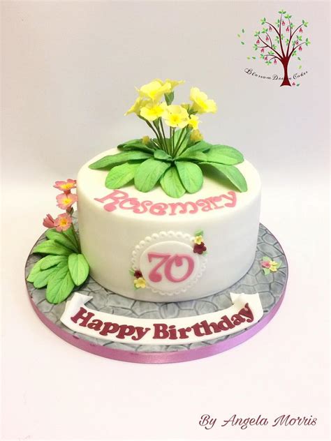 Spring Primrose cake - Cake by Blossom Dream Cakes - - CakesDecor