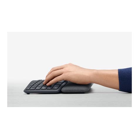 Logitech ERGO K860 Ergonomic Split - keyboard | Grand & Toy