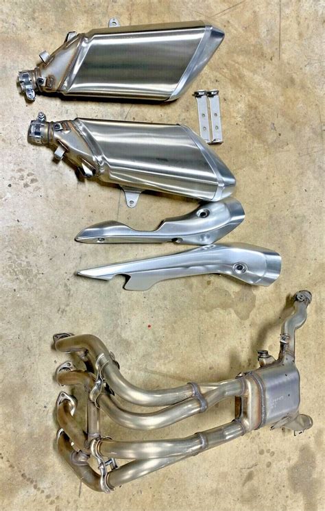 HAYABUSA SUZUKI OEM EXHAUST FULL SYSTEM WITH DUAL MUFFLERS 22-24 SUZUKI HAYABUSA | eBay