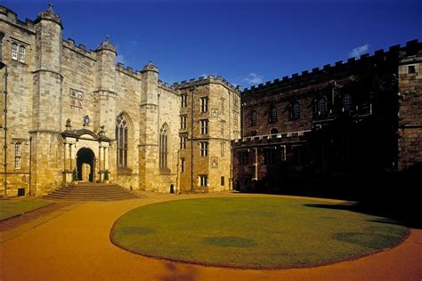 Durham Castle, Durham | Guest B&B - Book Now