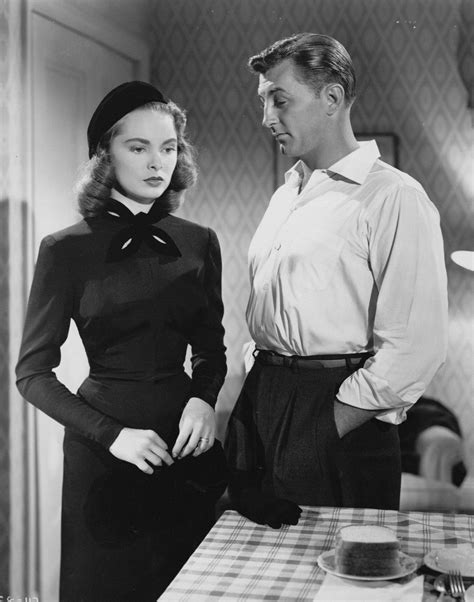 robert mitchum | Janet leigh, Movie stars, Mitchum