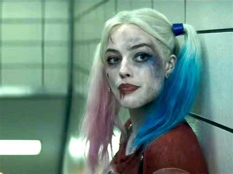 MARGOT ROBBIE as Harley Quinn – HawtCelebs