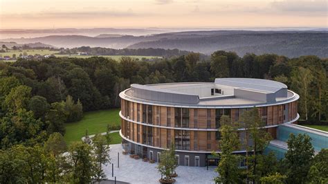 Matteo Thun and HDR Germany create new wing with "hotel-like" patient ...