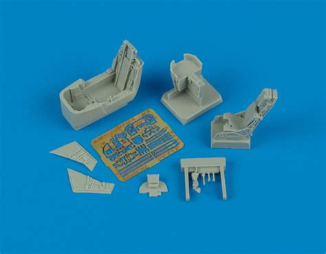 MODELIMEX Online Shop | 1/72 AV-8B Harrier II cockpit set (HAS) | your ...