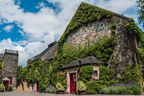 Scottish Whisky Distilleries - Maps, Regions & Tours | VisitScotland