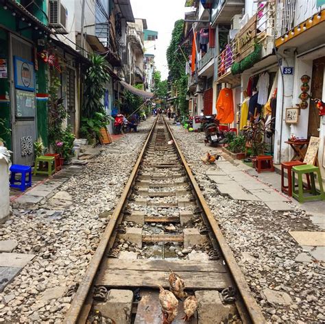 Train Street, Hanoi, Vietnam : r/backpacking