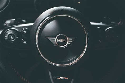 black-mini-cooper-steering-wheel-2127045 | Autohaus Inc