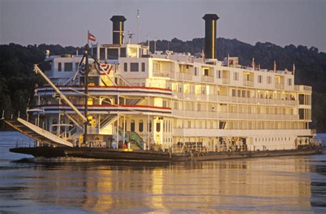 Senate approves Blunt bill to permit return of historic Delta Queen ...