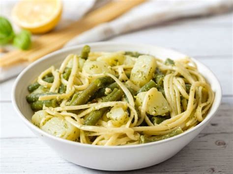 Trenette al Pesto - Authentic Italian Pasta Recipe from Liguria