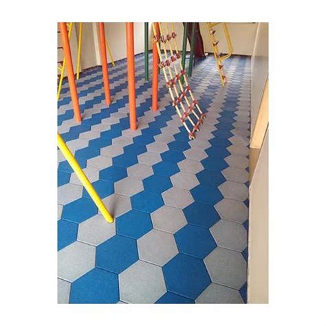 Tuff Floor Rubber Flooring Tiles, Size: 500 X 500 mm,Thickness: 15-20 ...