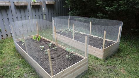 How To Build Raised Garden Bed With Fence - Garden Design Ideas