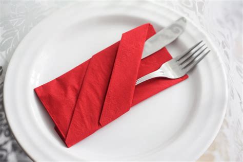 Easy Origami Napkin Folding for Special Occasions – easy origami tutorial