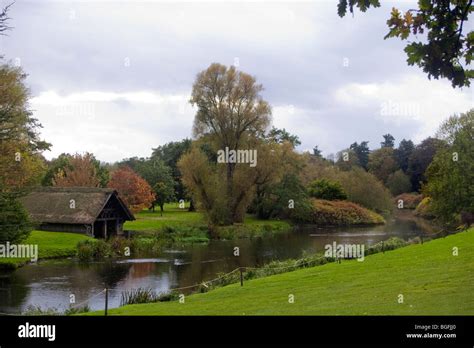 Warwick castle gardens hi-res stock photography and images - Alamy