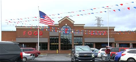 Food City opens new store in Gadsden