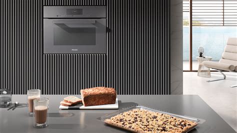 Product Features | Microwave combination ovens | Miele