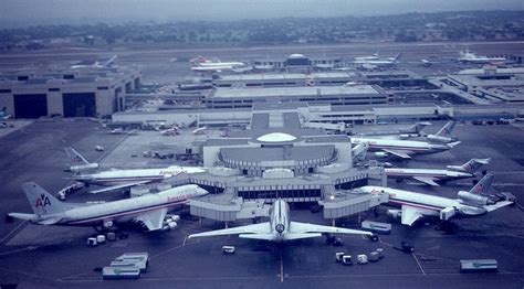 Airplane Life: LAX Terminal 4 American Airlines Then & Now